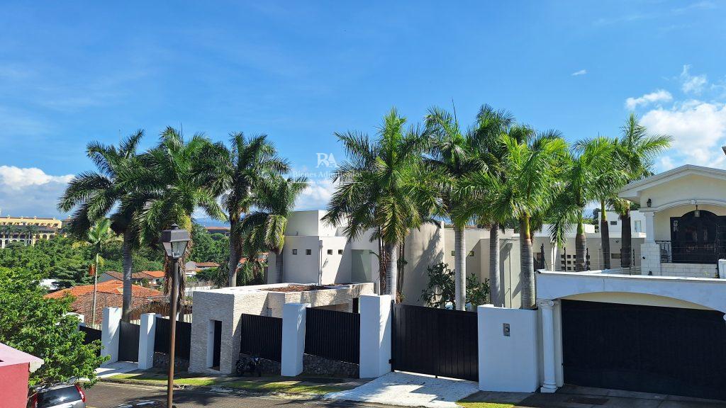 Residencial Manantiales Belén Heredia